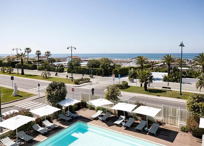 Grand Hotel